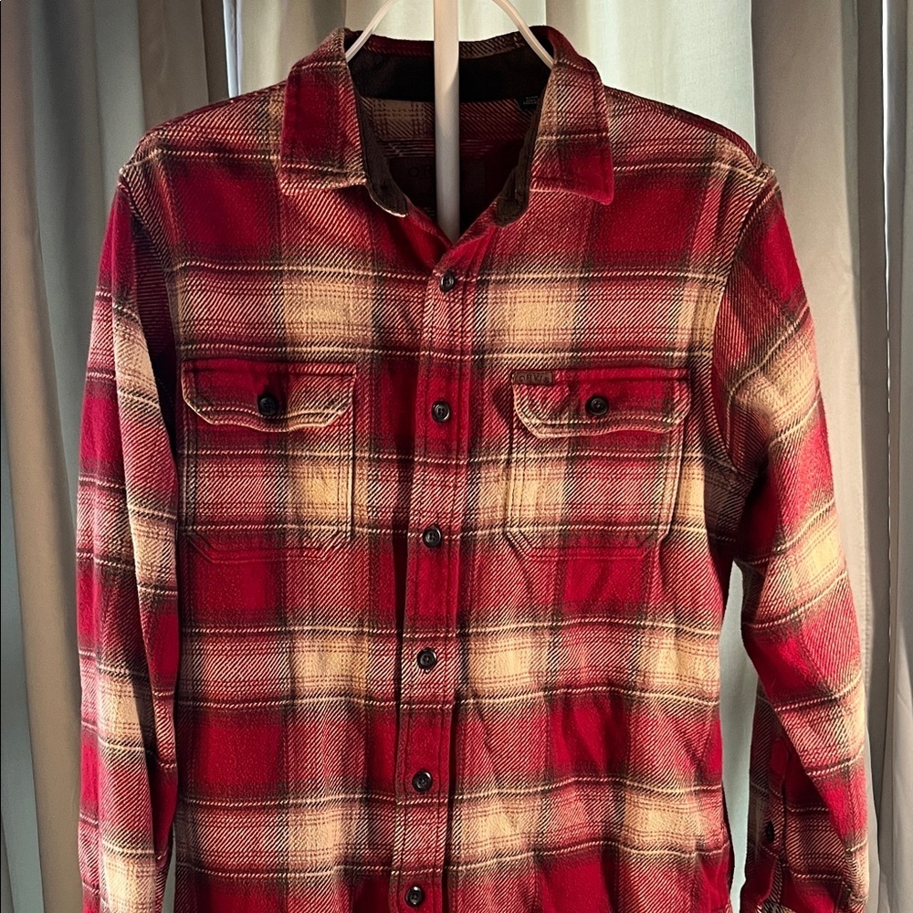 Orvis Cotton Flannel Red and Brown Plaid Shirt with Pockets on Chest and Hips